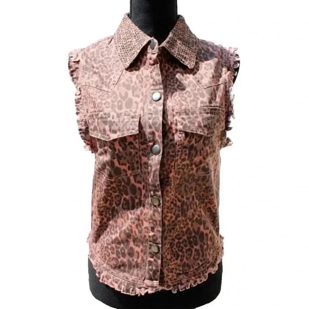 NWT English Rose Women's Animal Print Sleeveless Vest Beaded Collar Size S/M